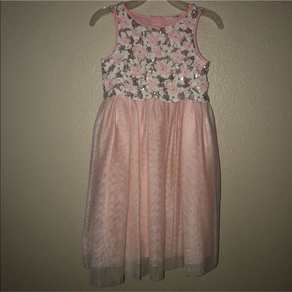 H&M Other - EUC H&M dress 3-4Y H&M Other - EUC H&M dress 3-4Y